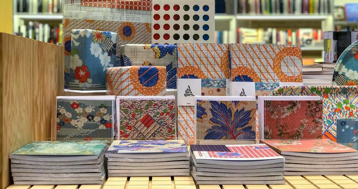 Il design di Arabesque nel bookshop della Triennale